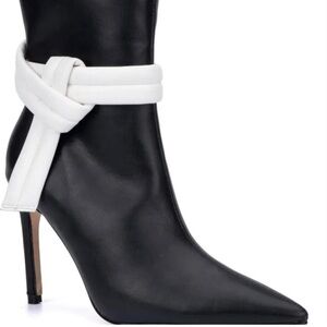 New York & Company Black and White Heeled Boots